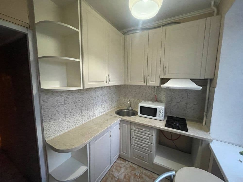Продаж 1-кімнатної квартири, 28.1 м², Печерський р-н 1