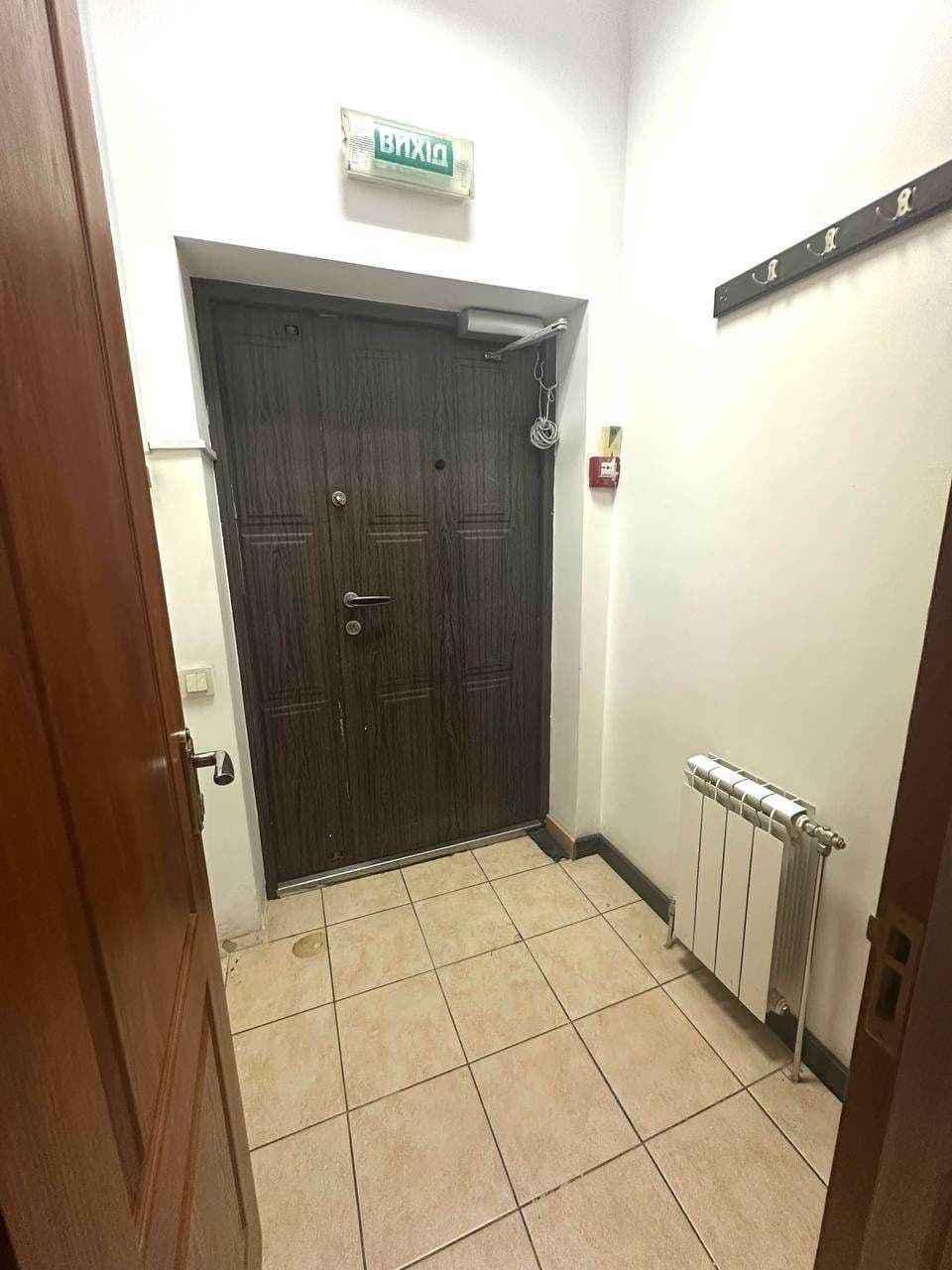 Оренда комерційного приміщення, 126 м², Дарницький р-н 3