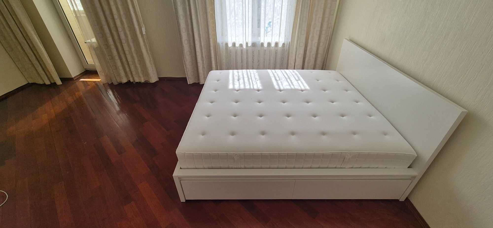 Оренда 4-кімнатної квартири, 143.7 м², Шевченківський р-н 3