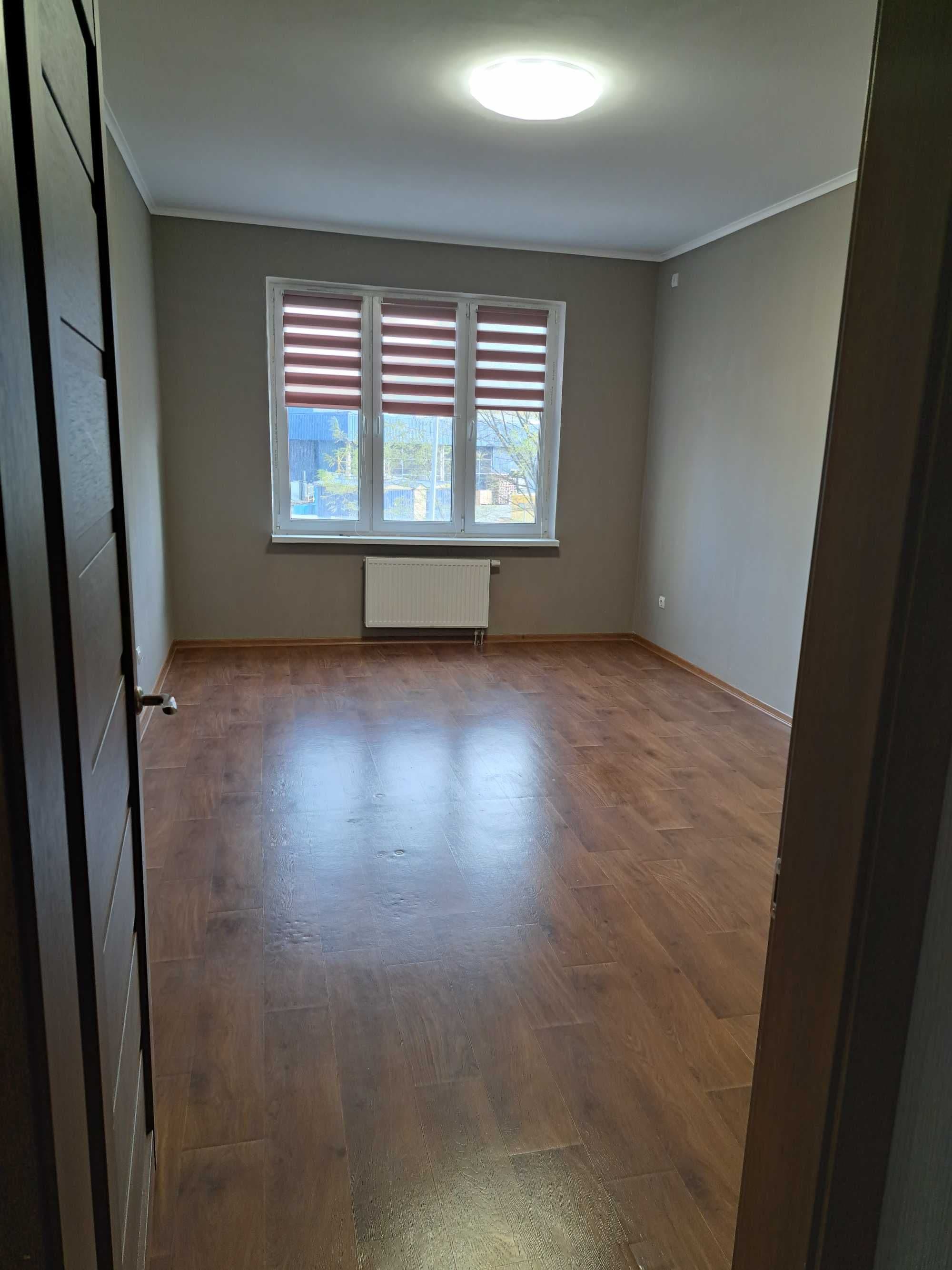 Оренда комерційного приміщення, 48 м², ЖК «Ревуцький» 1