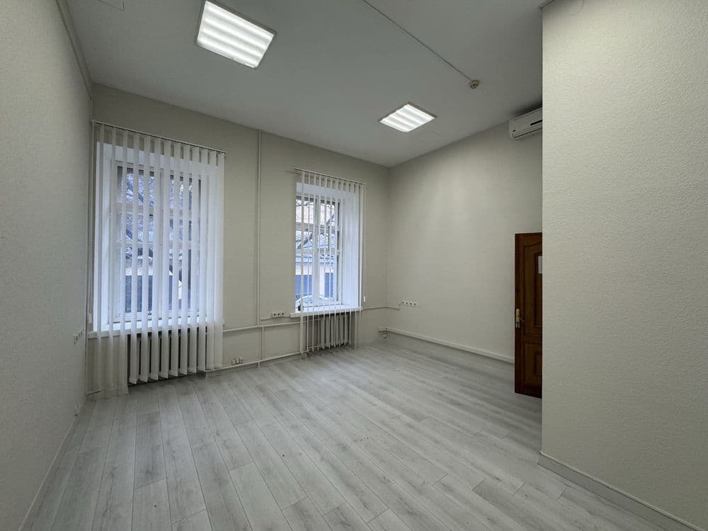Оренда комерційного приміщення, 24 м², Шевченківський р-н 3