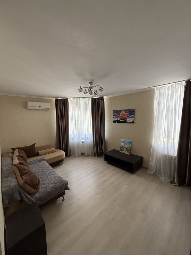 Продаж 2-кімнатної квартири, 69.4 м², Дарницький р-н 4