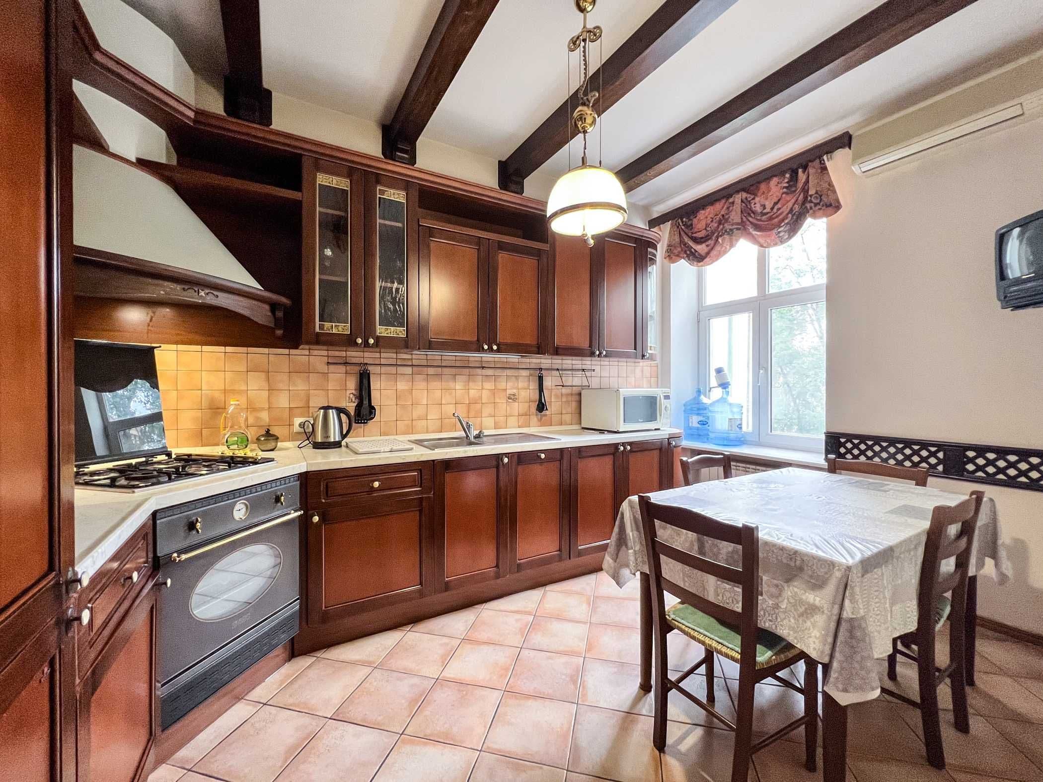 Оренда 2-кімнатної квартири, 72 м², Печерський р-н