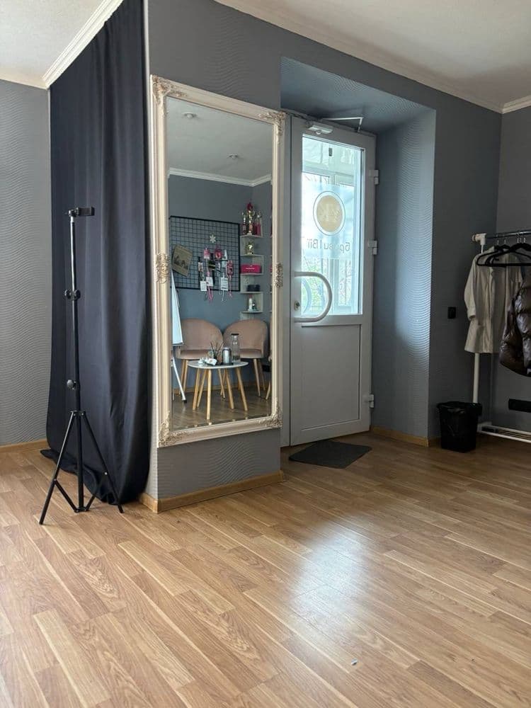 Оренда комерційного приміщення, 42 м², Дарницький р-н 2