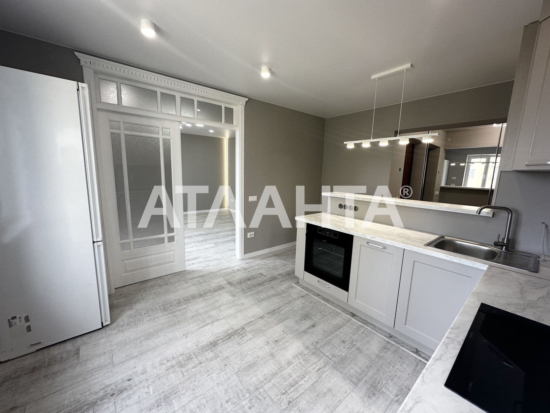 Продаж 3-кімнатної квартири, 74.5 м², Голосіївський р-н 2