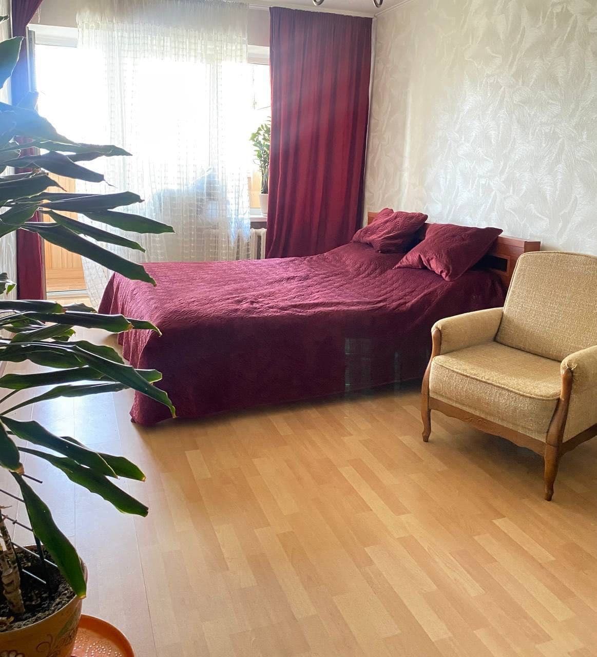 Продаж 3-кімнатної квартири, 81 м², Шевченківський р-н 1