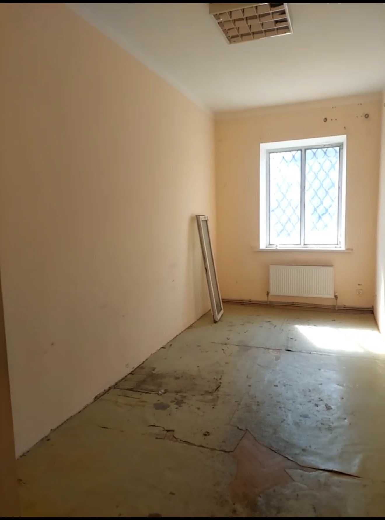 Оренда комерційного приміщення, 177 м², Дарницький р-н 4