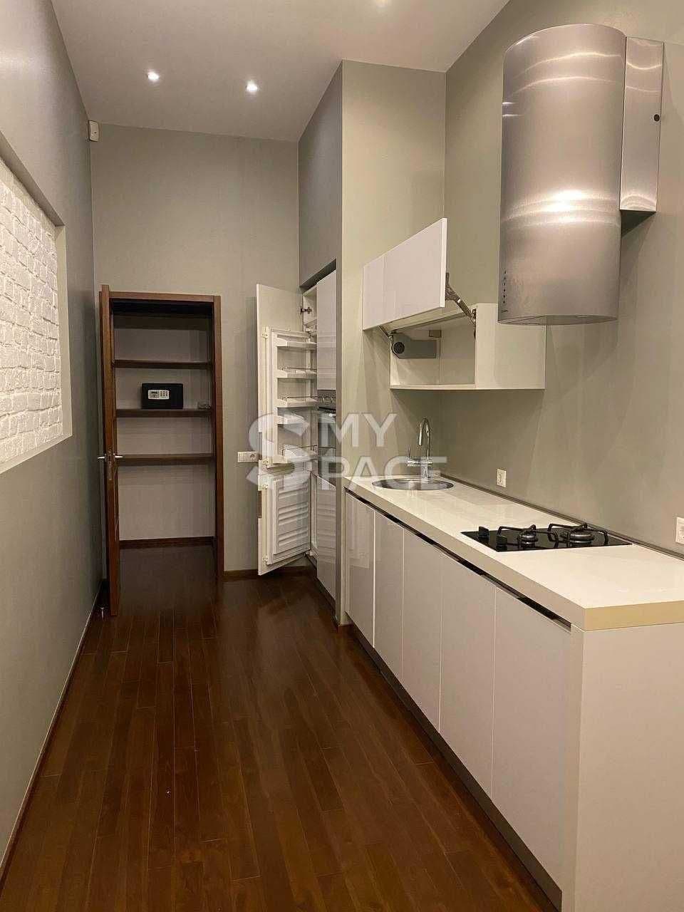 Продаж 2-кімнатної квартири, 54 м², Подільський р-н 4