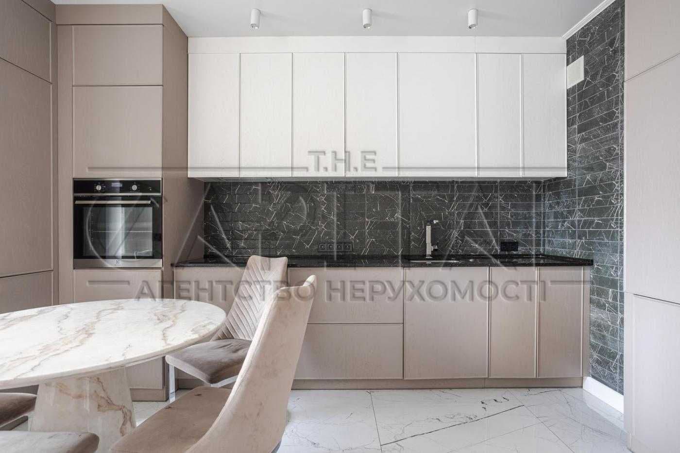 Продаж 3-кімнатної квартири, 73 м², Шевченківський р-н 4
