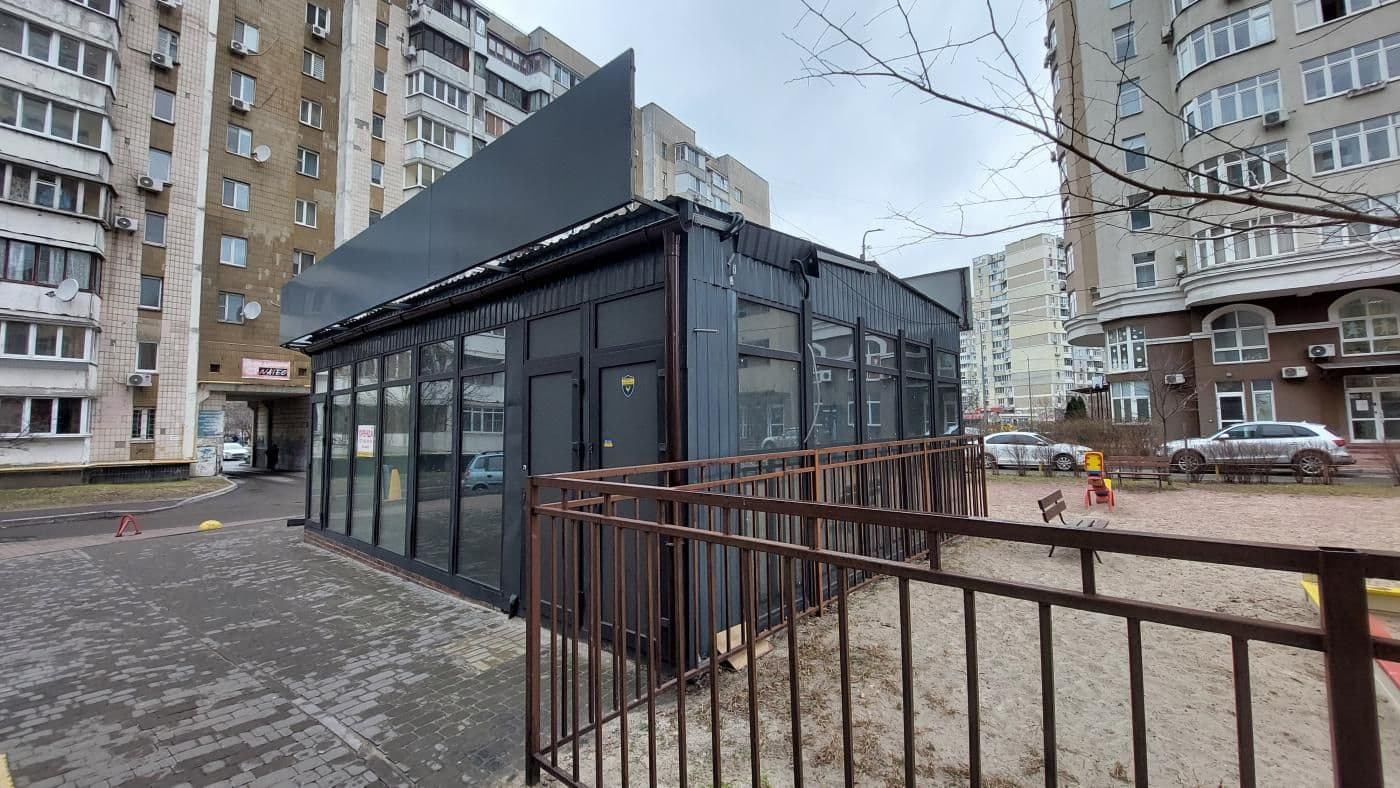 Оренда комерційного приміщення, 72 м², Дарницький р-н 4