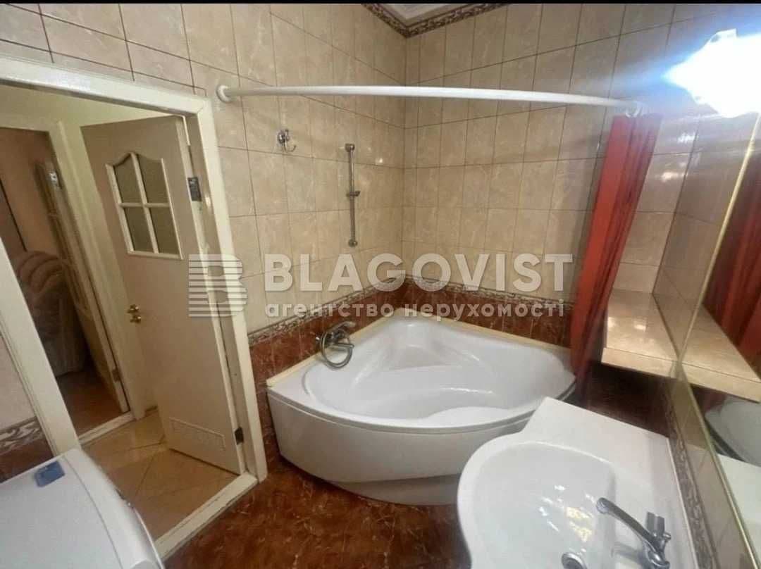 Продаж 1-кімнатної квартири, 42 м², Шевченківський р-н 4