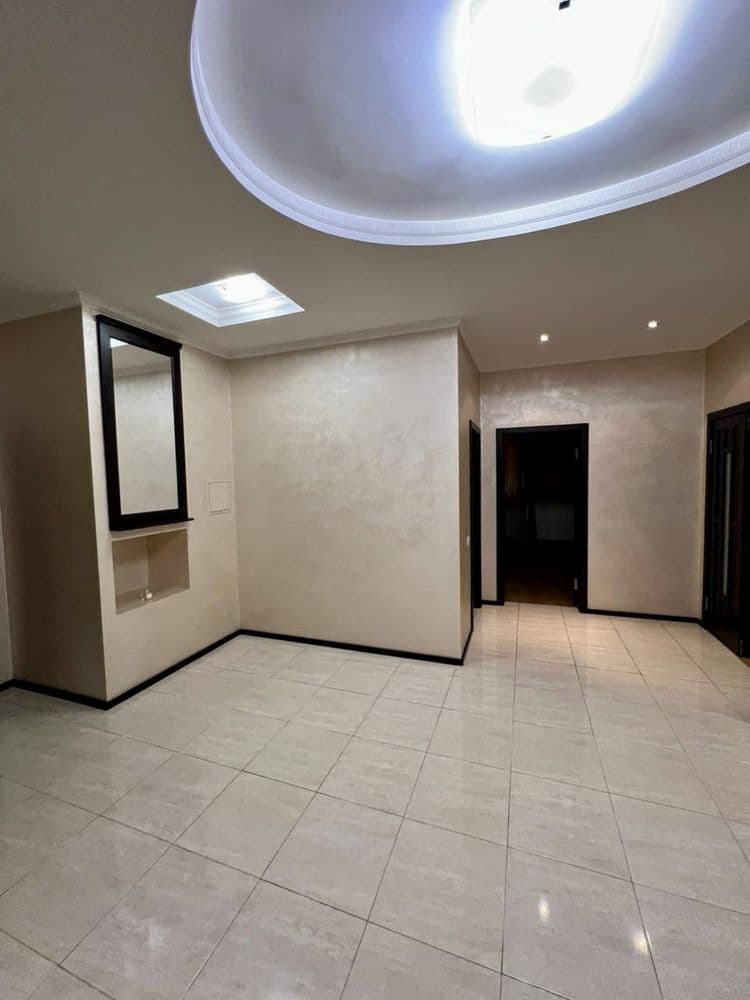 Оренда комерційного приміщення, 180 м², Печерський р-н 3