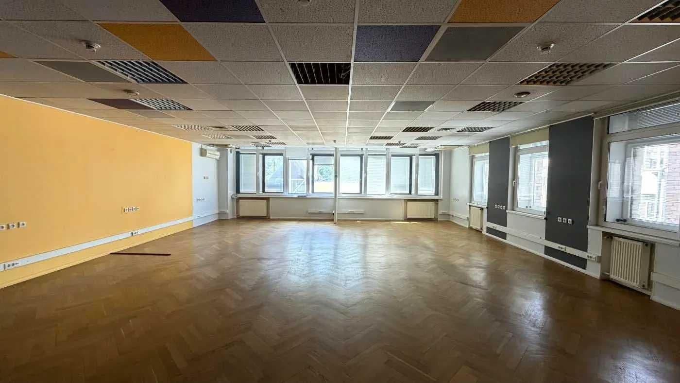 Оренда комерційного приміщення, 331 м², Шевченківський р-н 4