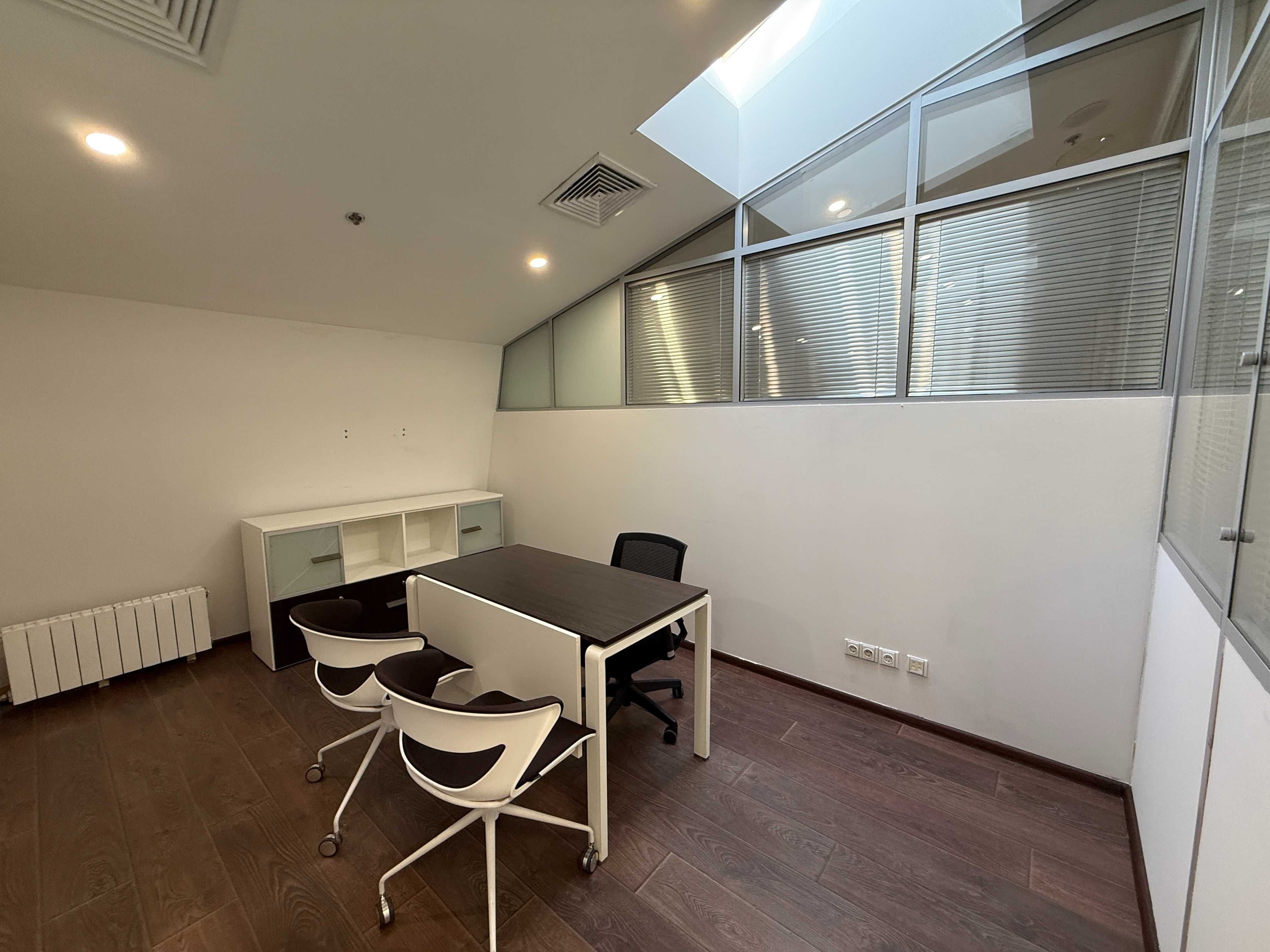 Оренда комерційного приміщення, 125 м², Печерський р-н 1