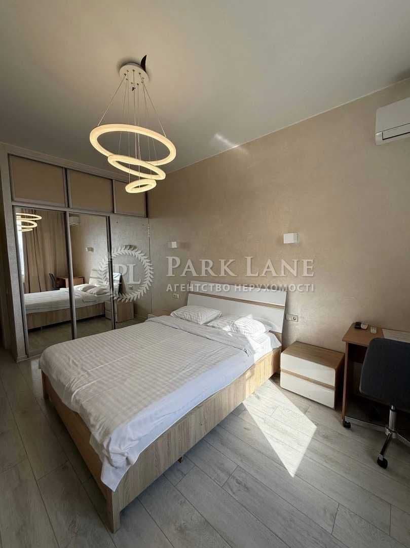 Продаж 1-кімнатної квартири, 40 м², Шевченківський р-н 4
