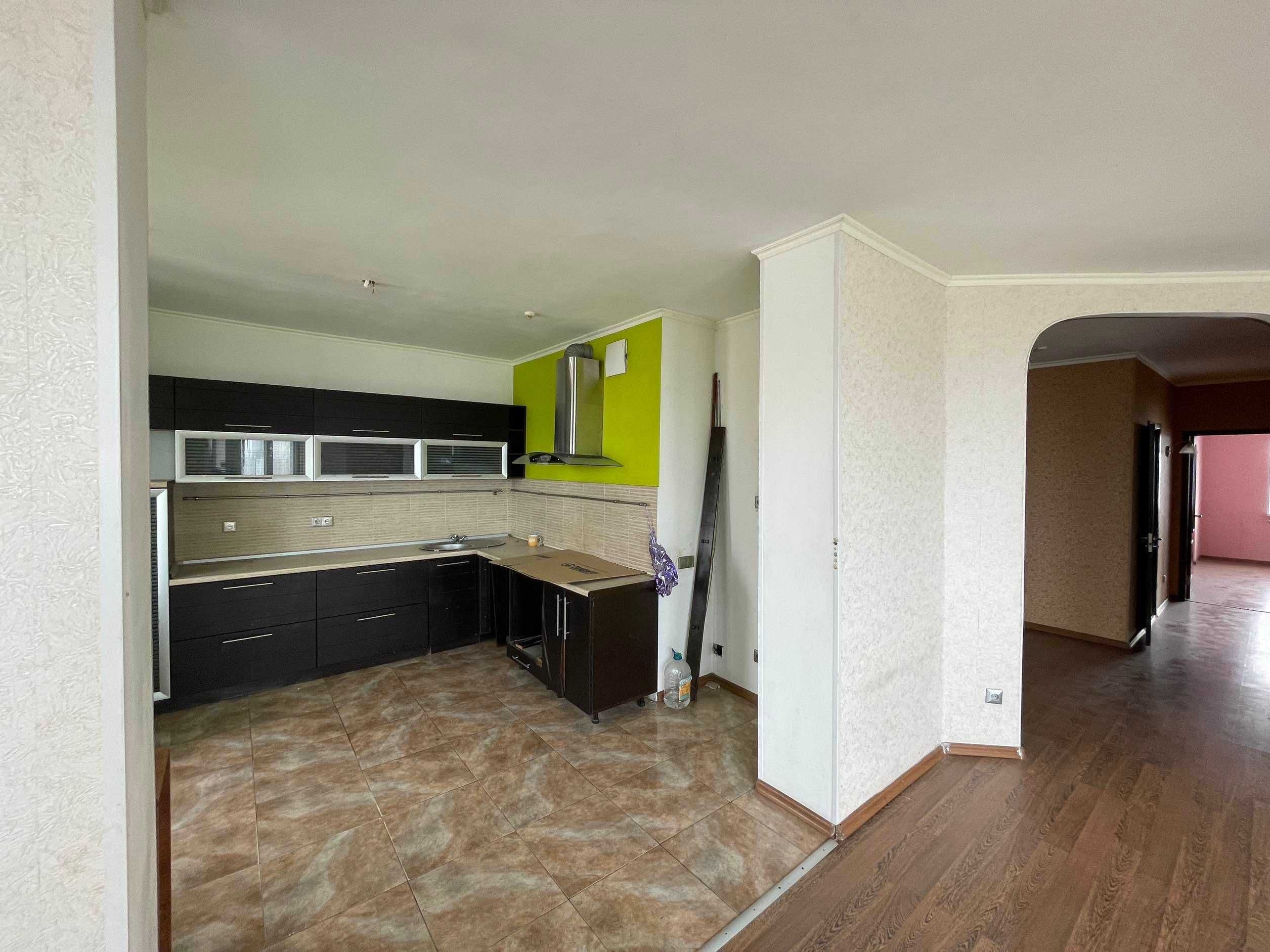 Продаж 3-кімнатної квартири, 93 м², Дарницький р-н 1