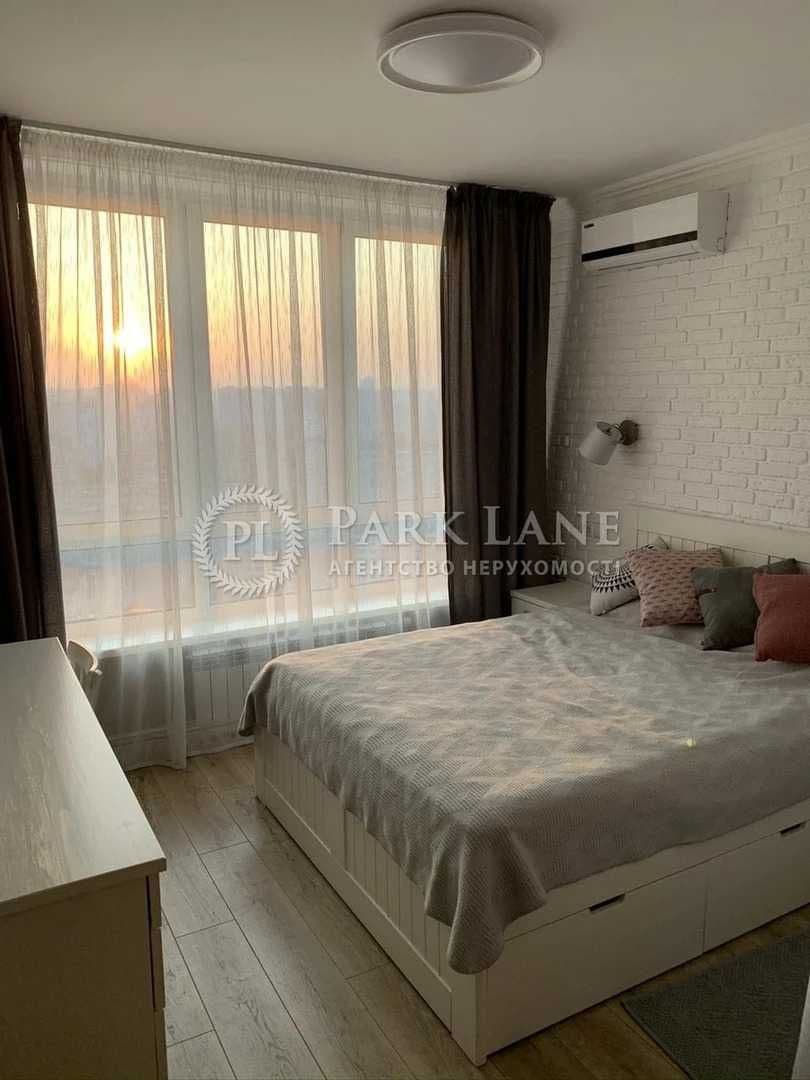 Продаж 1-кімнатної квартири, 47 м², Дарницький р-н 1