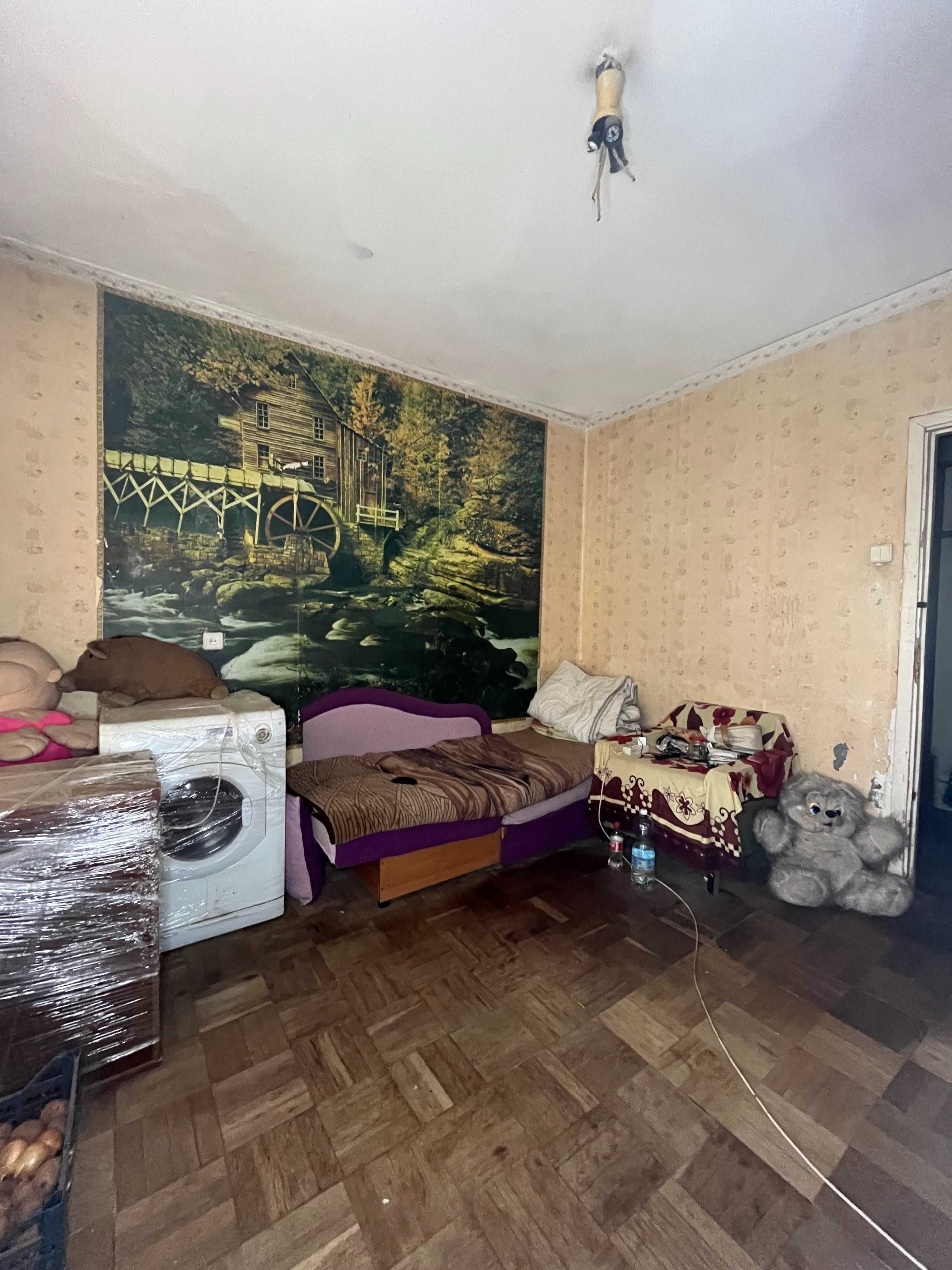 Продаж 4-кімнатної квартири, 95 м², Дарницький р-н 4