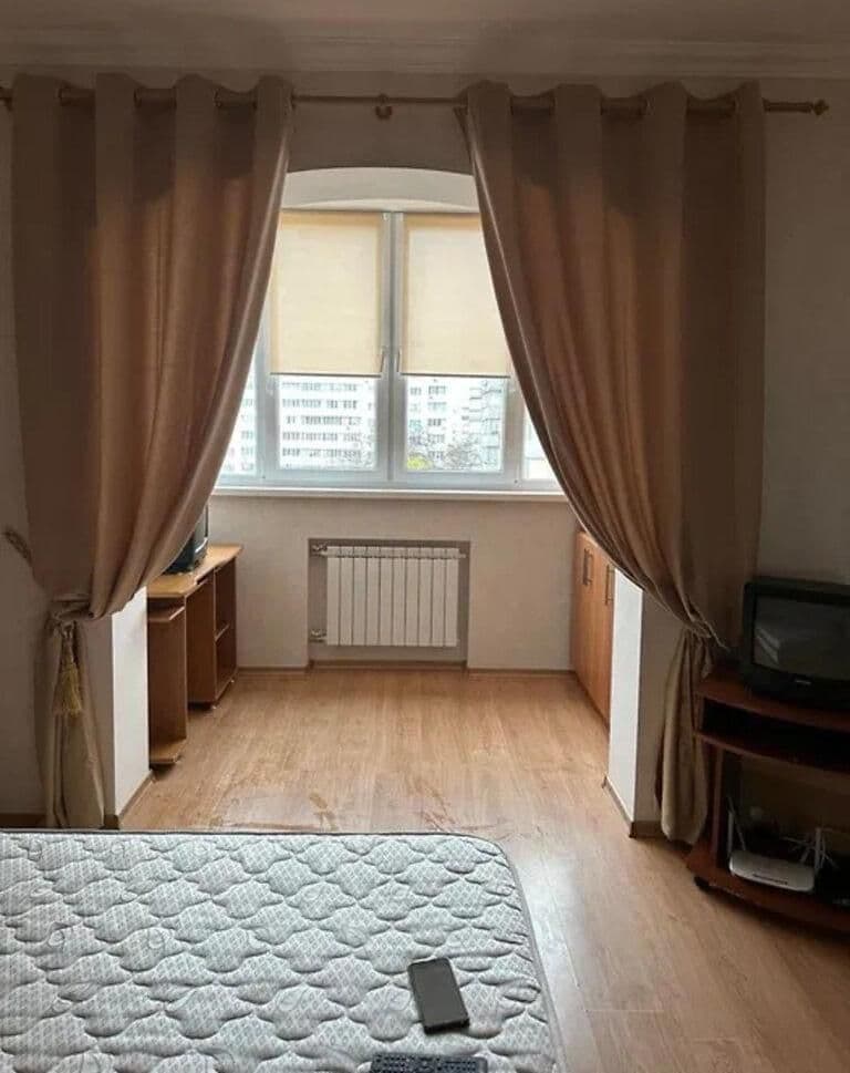 Продаж 2-кімнатної квартири, 52 м², Дарницький р-н 3