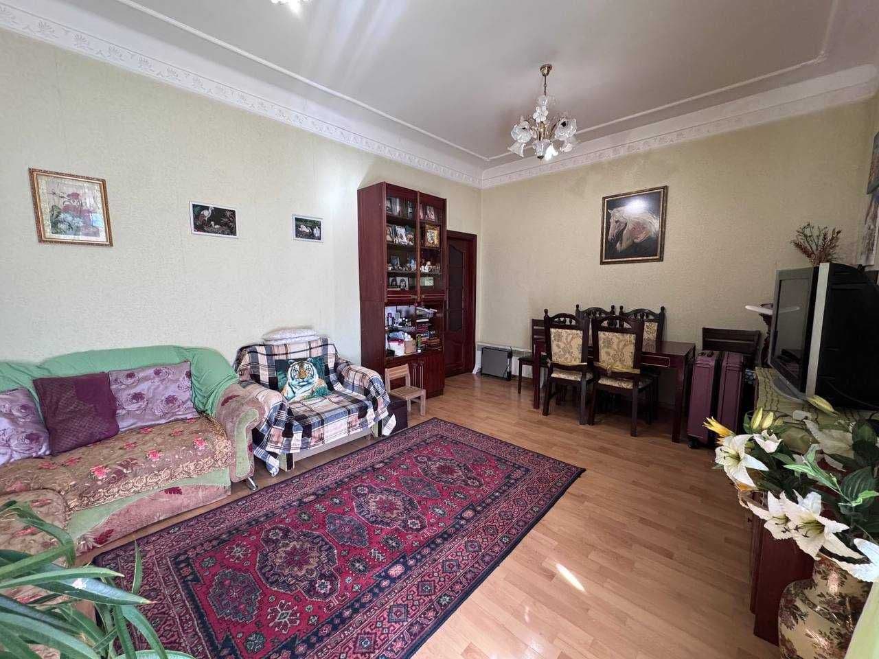 Продаж 3-кімнатної квартири, 70 м², Голосіївський р-н 2