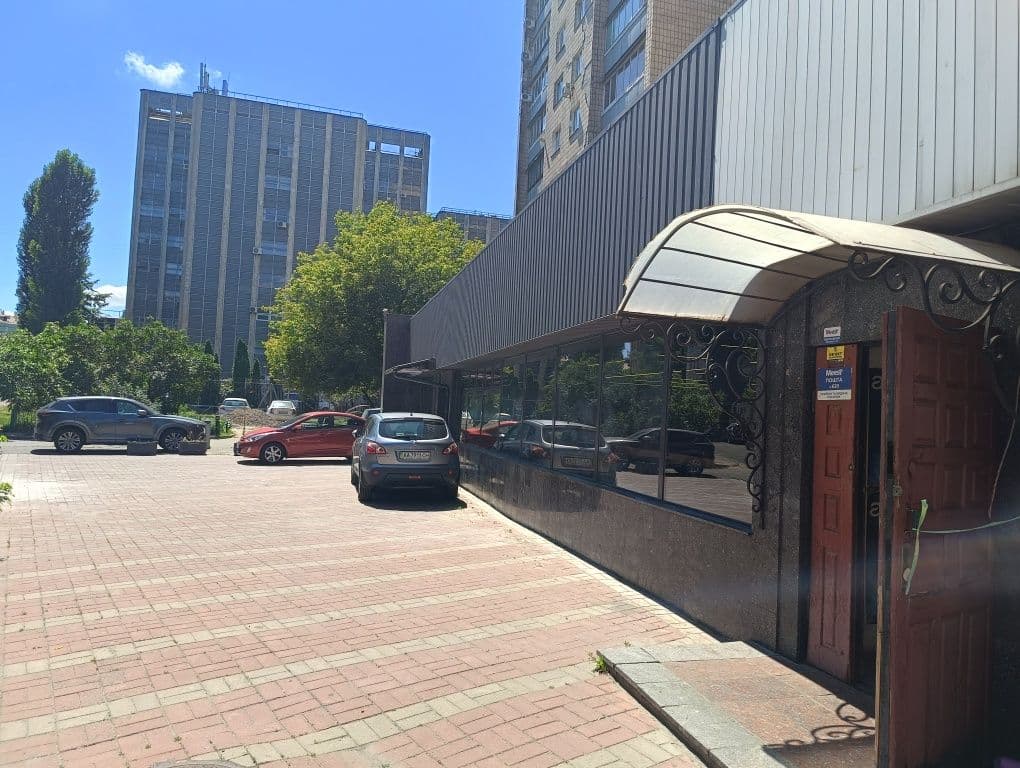 Оренда комерційного приміщення, 100 м², Шевченківський р-н 4