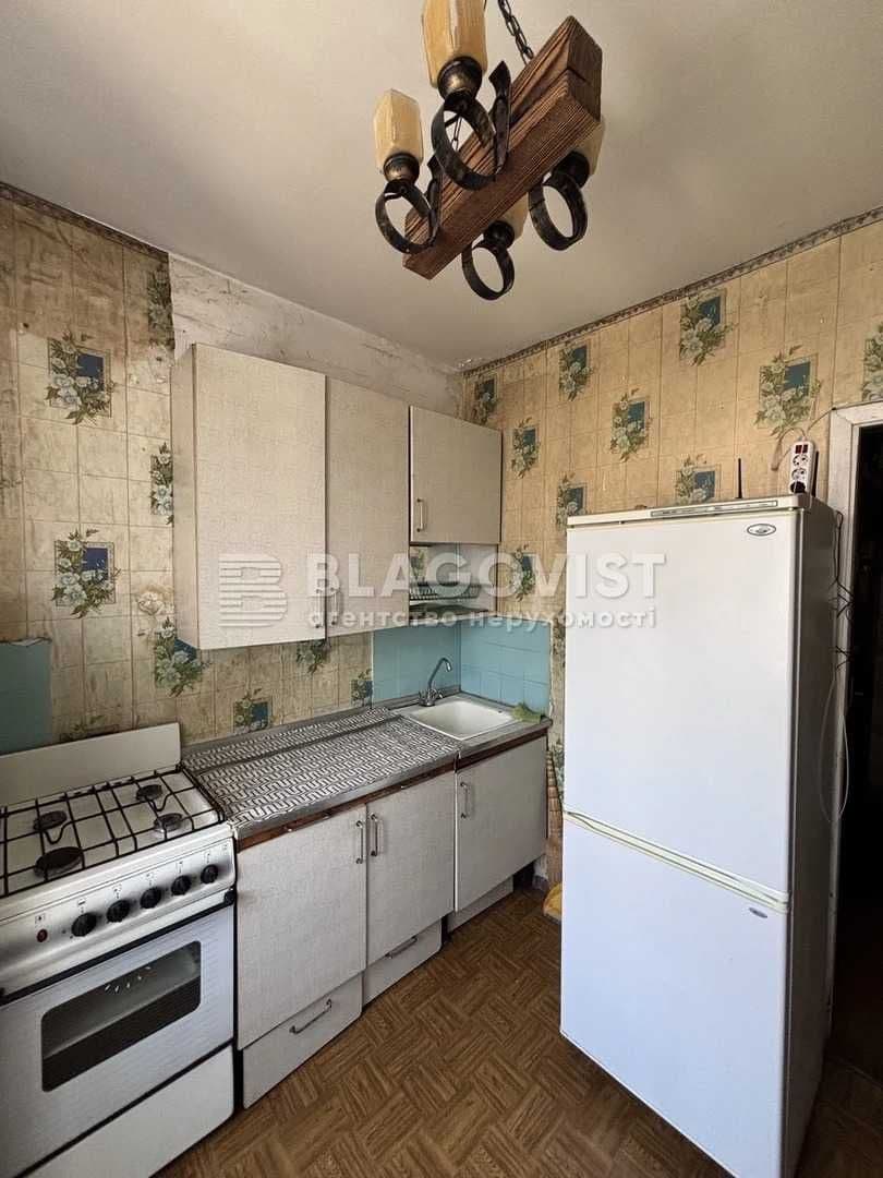 Продаж 3-кімнатної квартири, 72.5 м², Подільський р-н 5