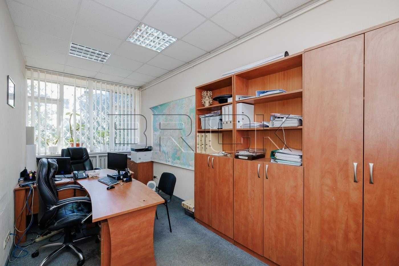 Оренда комерційного приміщення, 200 м², Подільський р-н 5
