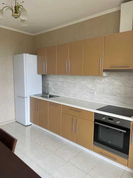 Оренда 2-кімнатної квартири, 77 м², Печерський р-н 2