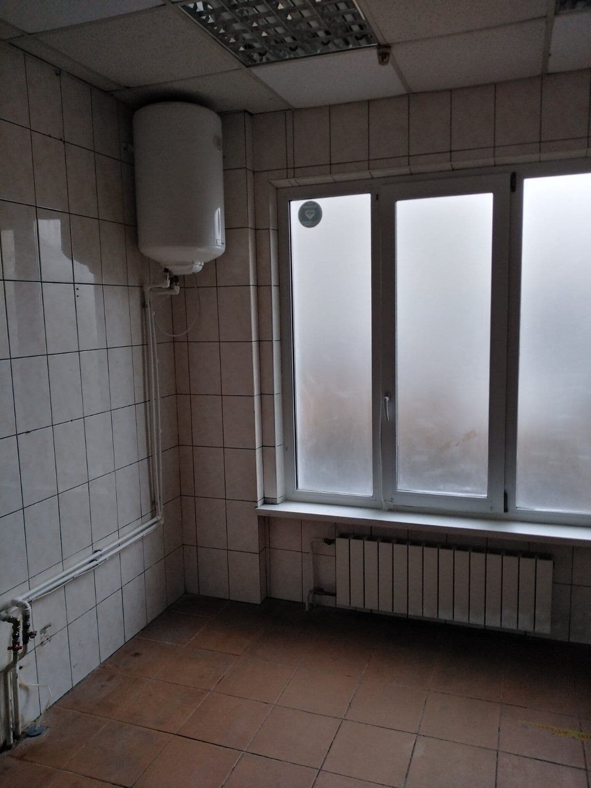 Оренда комерційного приміщення, 86 м², Дарницький р-н 1