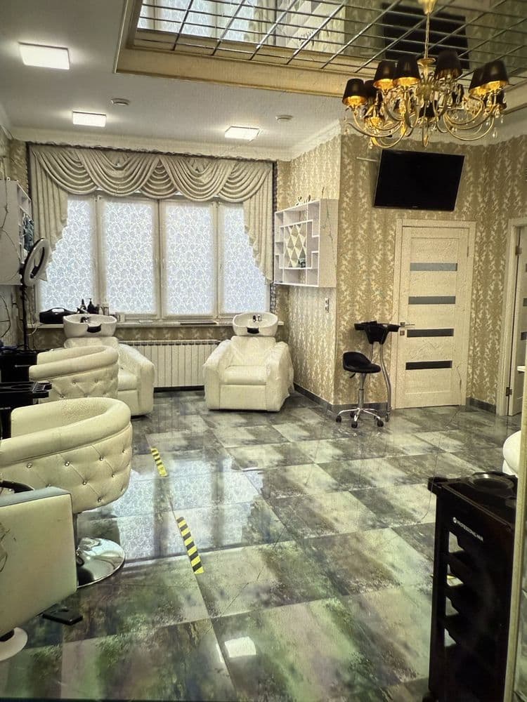 Оренда комерційного приміщення, 100 м², Подільський р-н 5
