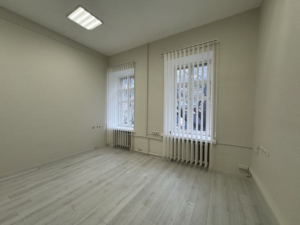 Оренда комерційного приміщення, 24 м², Шевченківський р-н 2