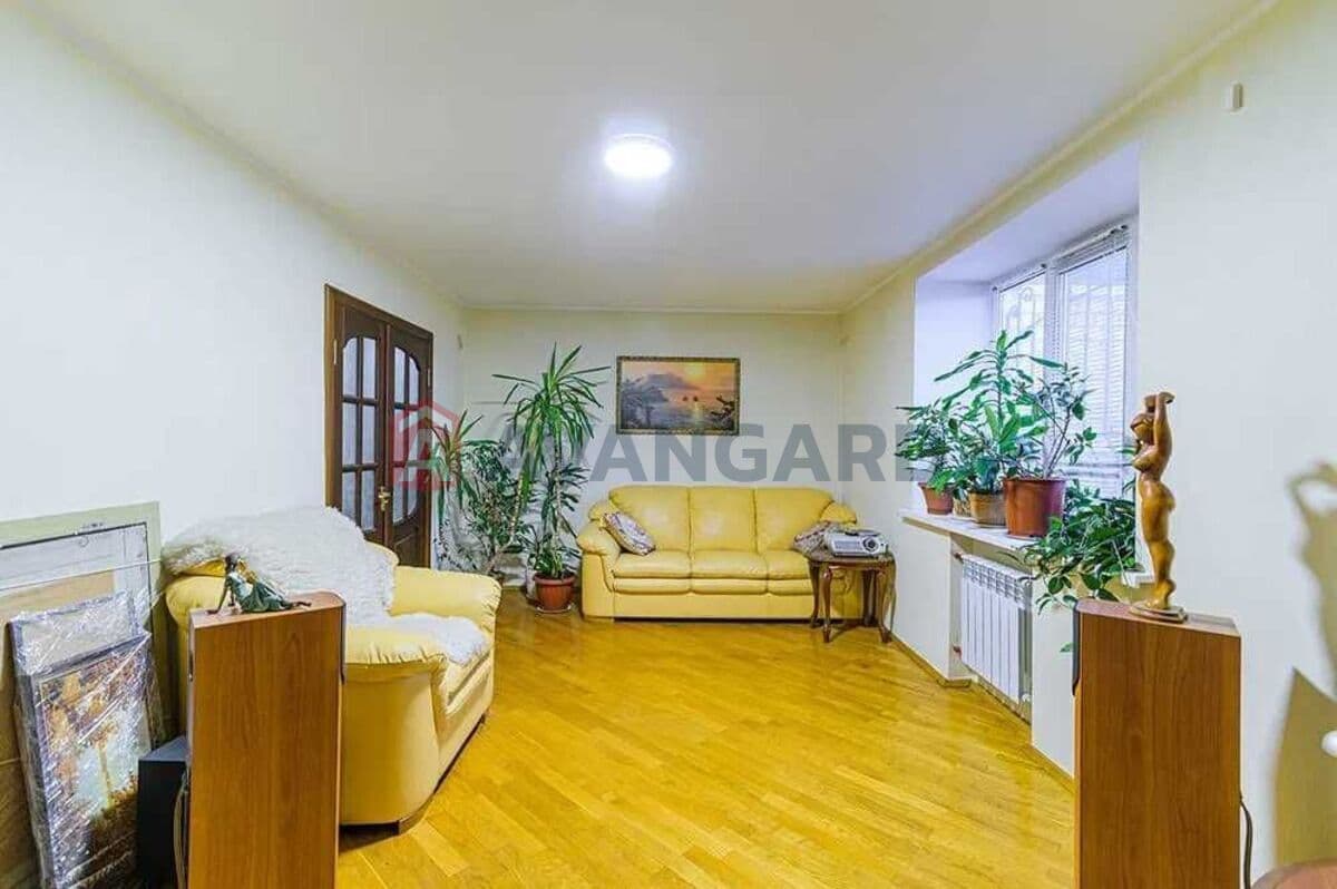 Продаж 3-кімнатної квартири, 74 м², Голосіївський р-н 2