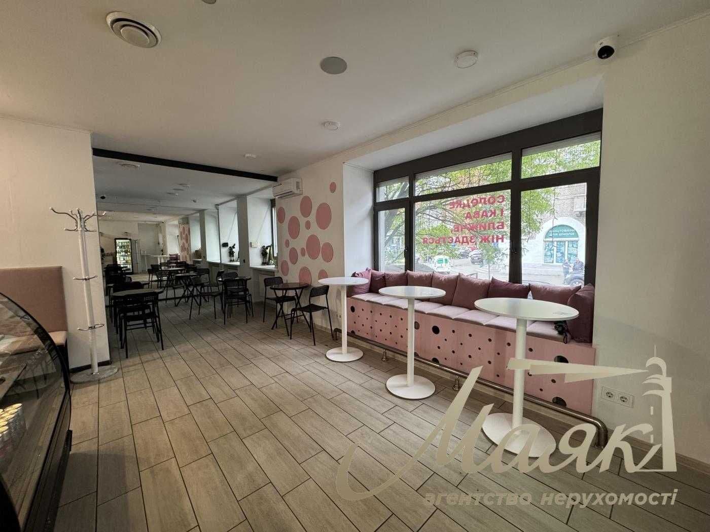 Оренда комерційного приміщення, 127 м², Подільський р-н 3