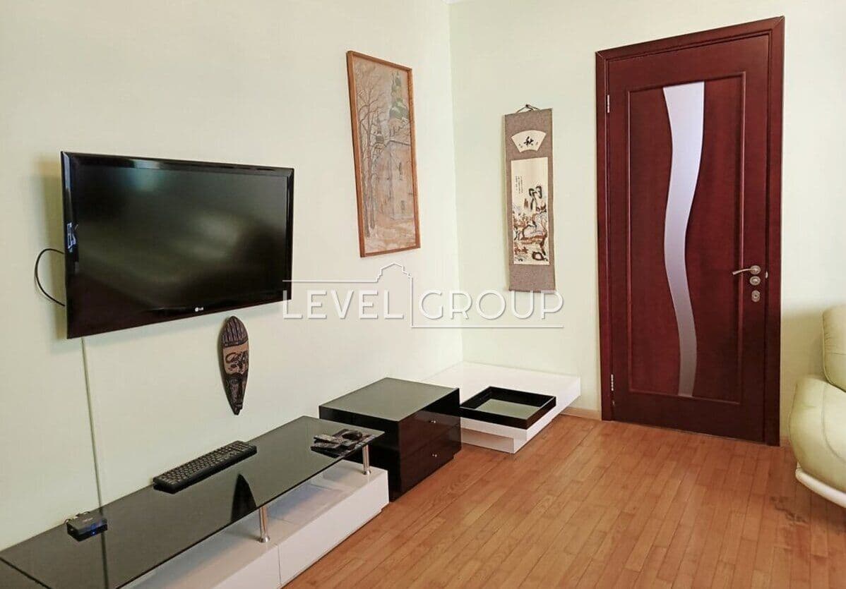 Продаж 3-кімнатної квартири, 73 м², Голосіївський р-н 3