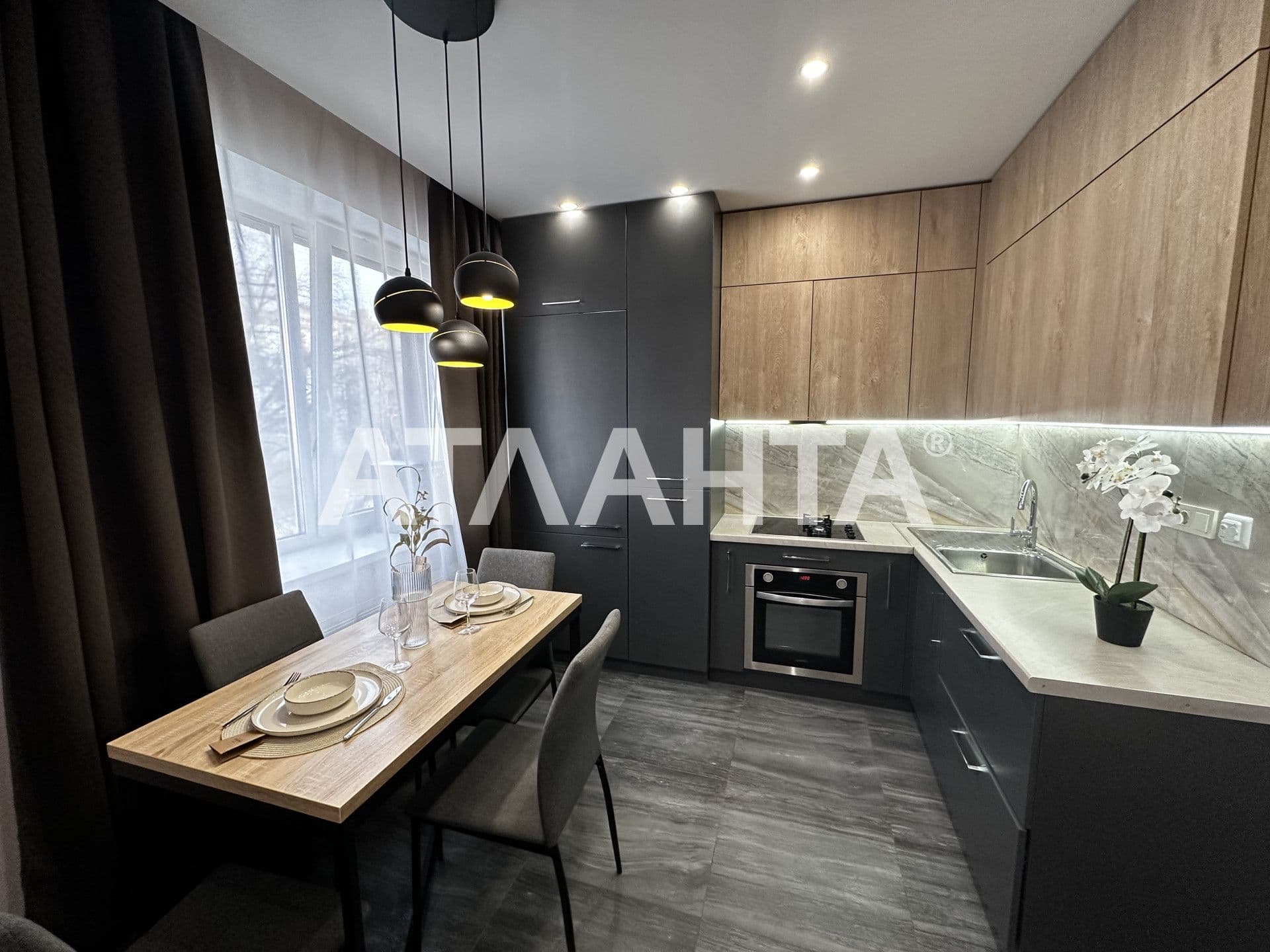 Продаж 1-кімнатної квартири, 40 м², Голосіївський р-н 1