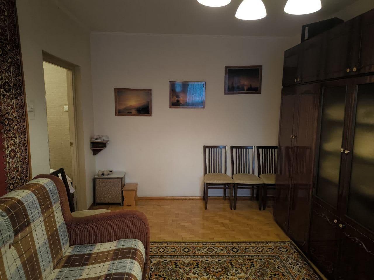 Продаж 2-кімнатної квартири, 56.3 м², Дарницький р-н 3