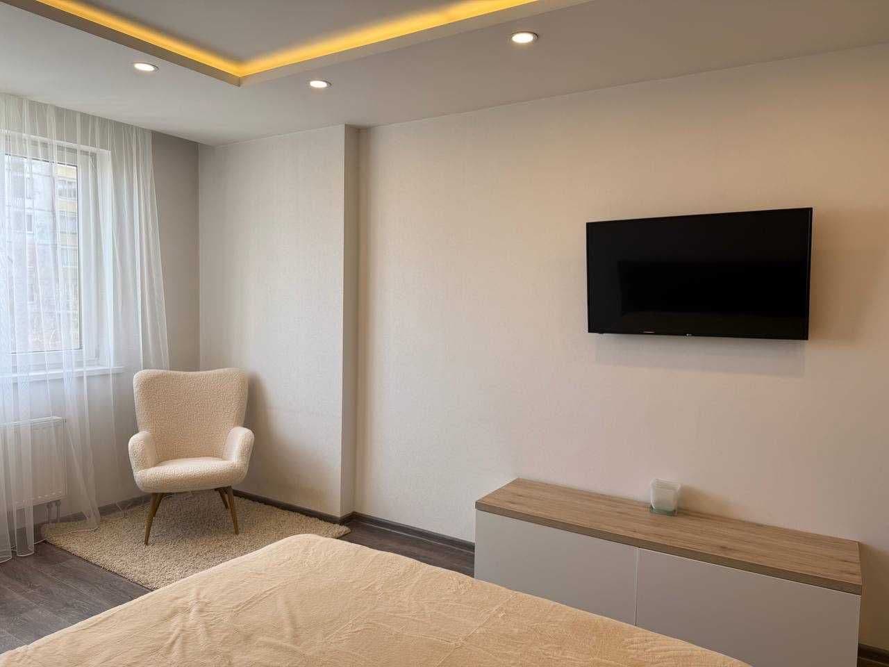 Продаж 2-кімнатної квартири, 55 м², ЖК «Лукʼянівський» 5