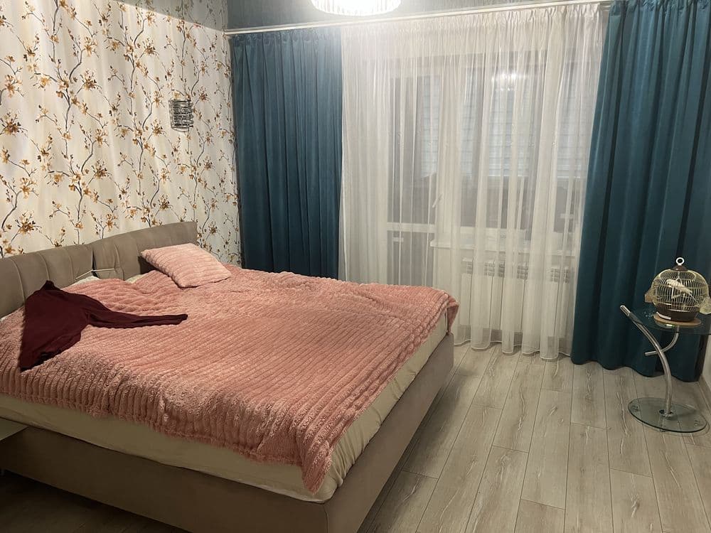 Продаж 3-кімнатної квартири, 88 м², Шевченківський р-н 1