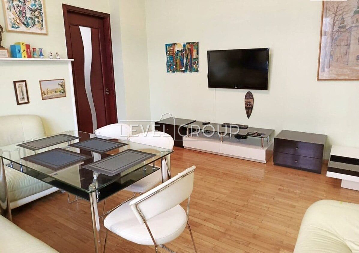 Продаж 3-кімнатної квартири, 73 м², Голосіївський р-н 4