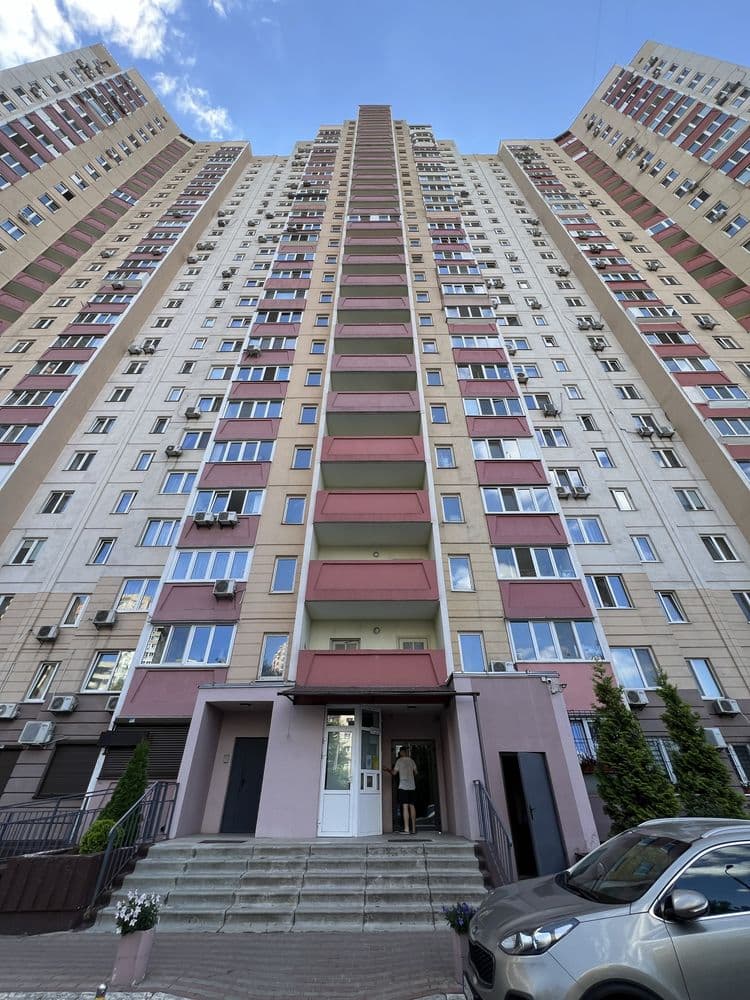 Продаж 3-кімнатної квартири, 87 м², Дарницький р-н 2