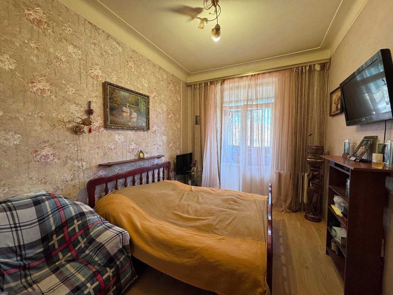 Продаж 3-кімнатної квартири, 70 м², Голосіївський р-н 5