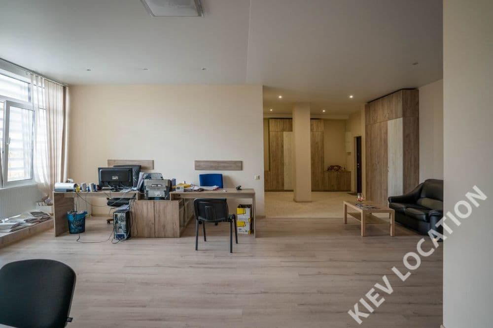 Оренда комерційного приміщення, 117 м², Дарницький р-н 5