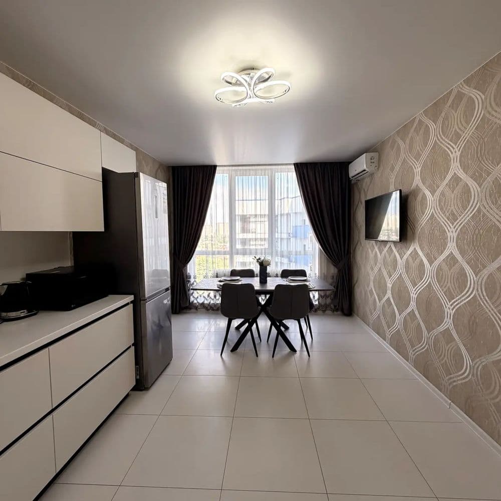 Оренда 2-кімнатної квартири, 95 м², ЖК «Рів'єра» 5