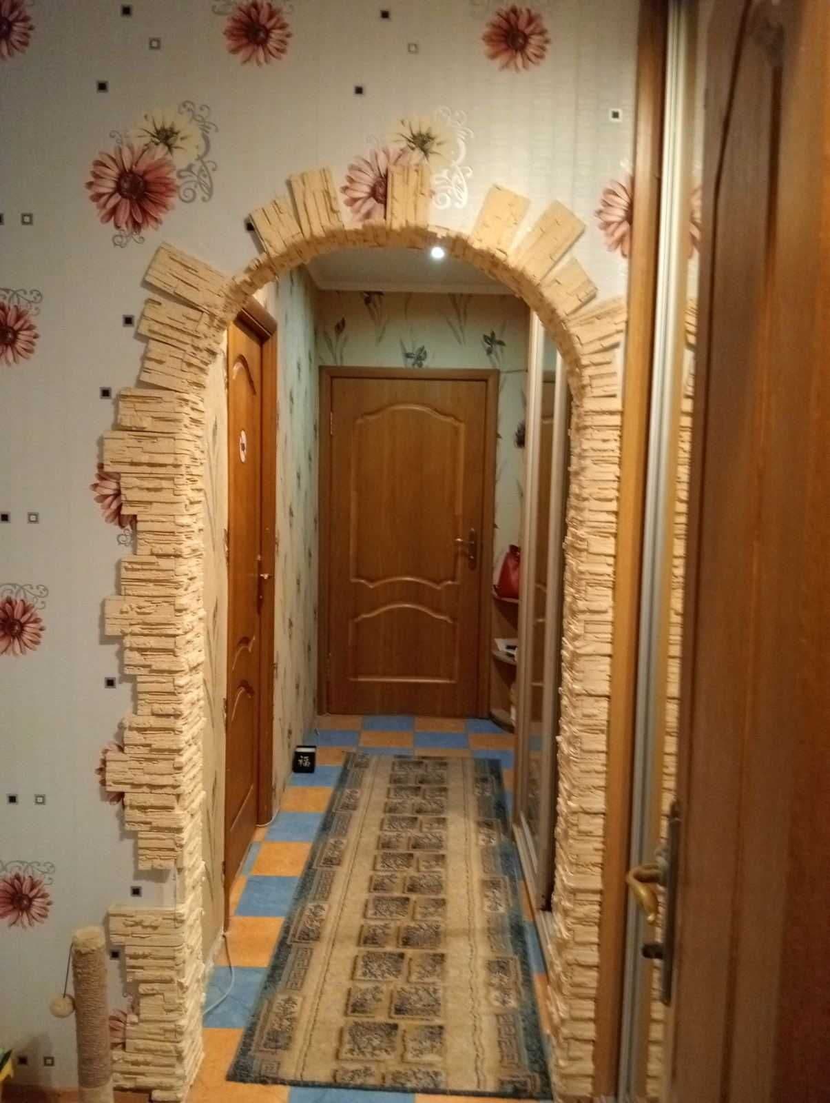 Продаж 2-кімнатної квартири, 56 м², Подільський р-н 4