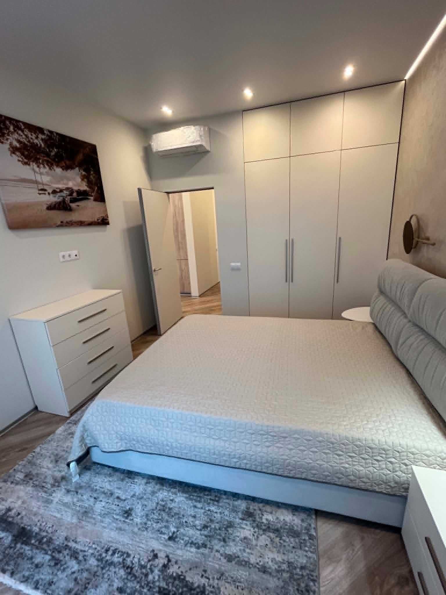 Оренда 1-кімнатної квартири, 54 м², Шевченківський р-н 4