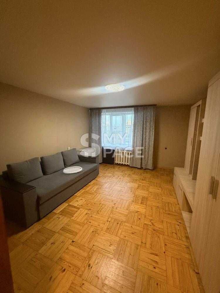 Продаж 3-кімнатної квартири, 70 м², Голосіївський р-н 4