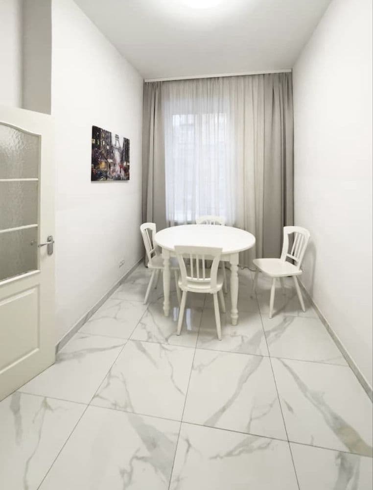 Оренда 2-кімнатної квартири, 60 м², Печерський р-н 5