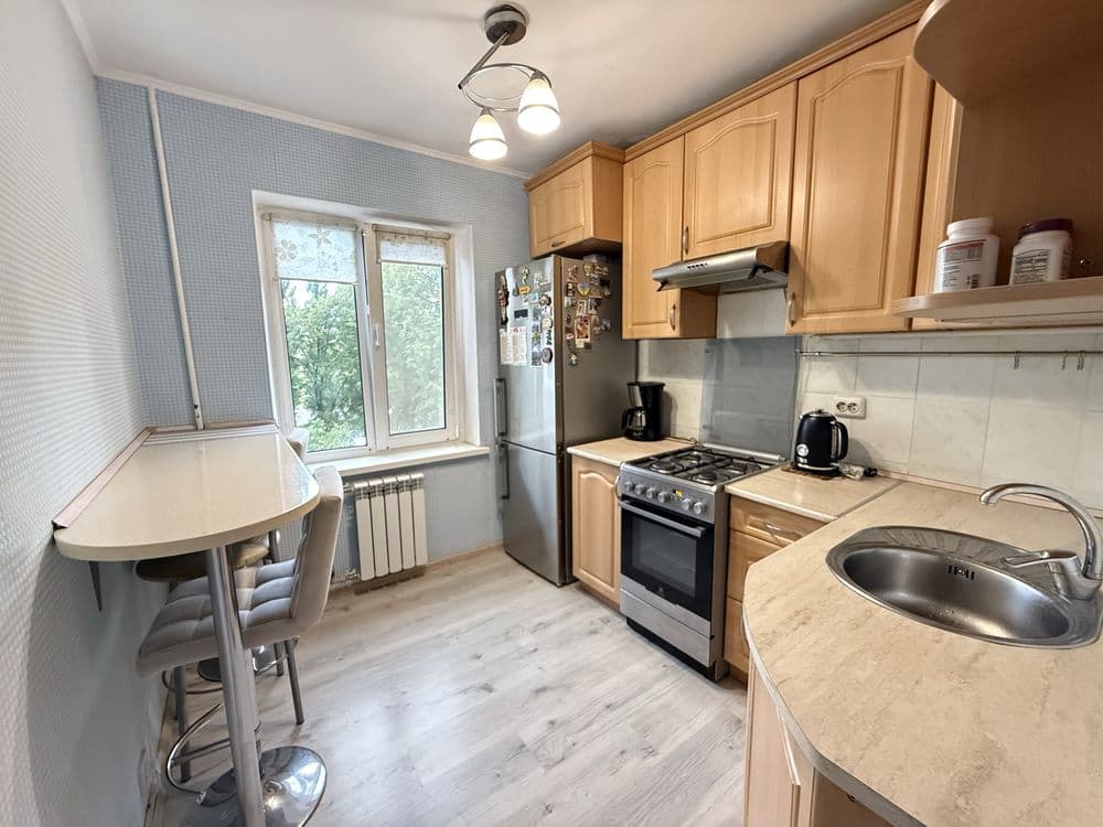 Продаж 1-кімнатної квартири, 36 м², Шевченківський р-н 1
