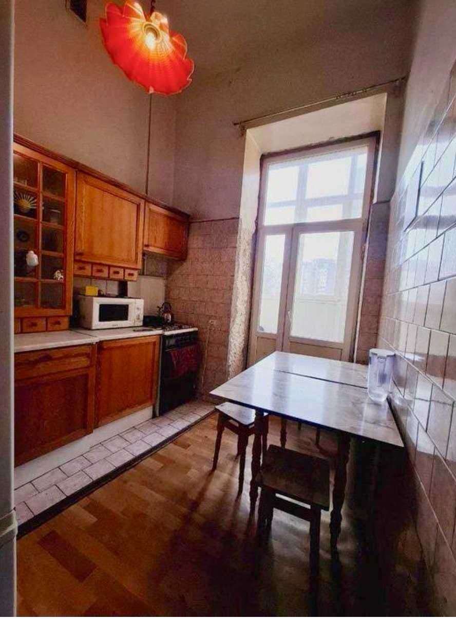 Продаж 2-кімнатної квартири, 55 м², Шевченківський р-н 2