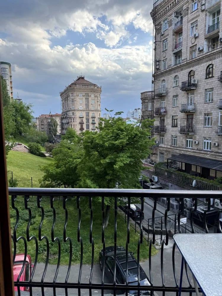 Оренда 3-кімнатної квартири, 75 м², ЖК «Царський будинок» 5